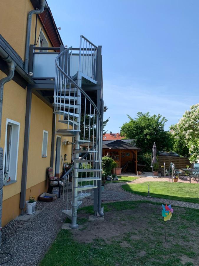 Ferienwohnung Am Schloss Reuterstadt Stavenhagen Buitenkant foto